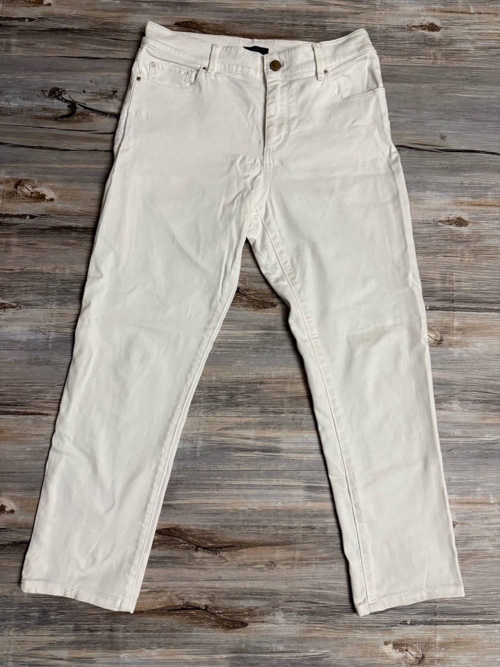 Ann Taylor Factory Jeans Women 4 White Straight Crop Mid Rise Stretch Petite NWT